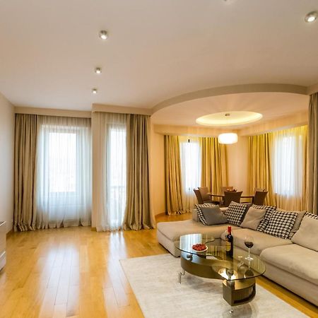 Central Cosy 5Bd-5Bath Apartment Tbilisi Exterior foto