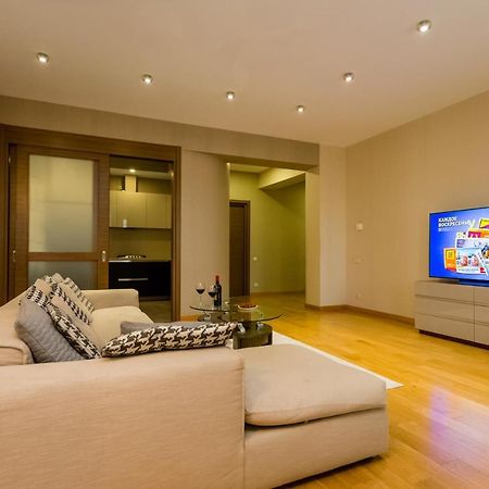 Central Cosy 5Bd-5Bath Apartment Tbilisi Exterior foto