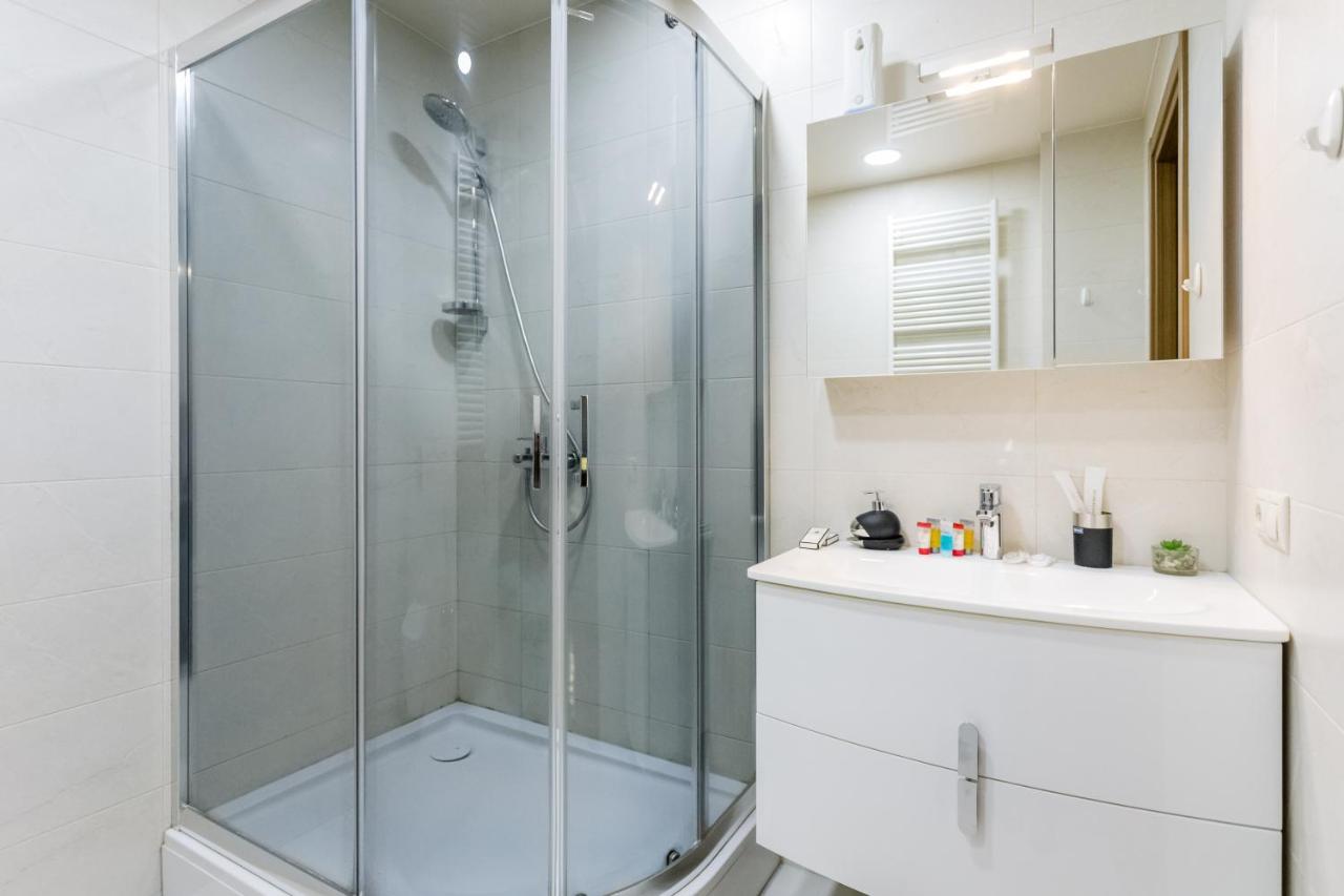 Central Cosy 5Bd-5Bath Apartment Tbilisi Exterior foto