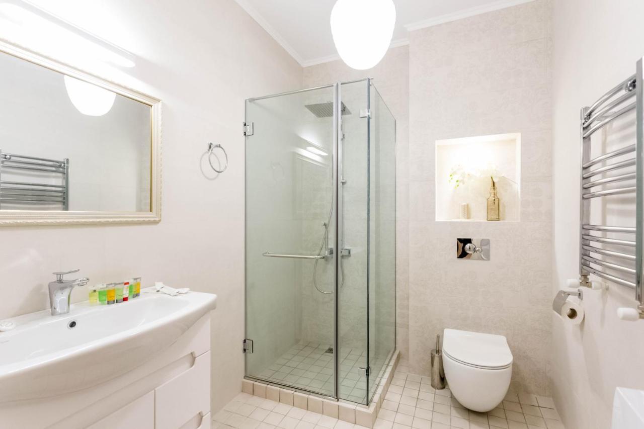 Central Cosy 5Bd-5Bath Apartment Tbilisi Exterior foto